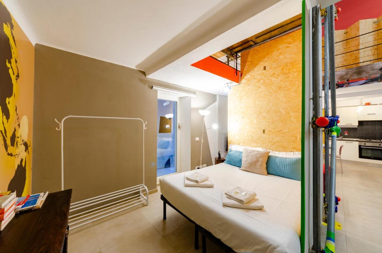 Appartement Joivy Vibrant Open-Plan Apt For 6 In Historic Centre à Gênes Extérieur photo